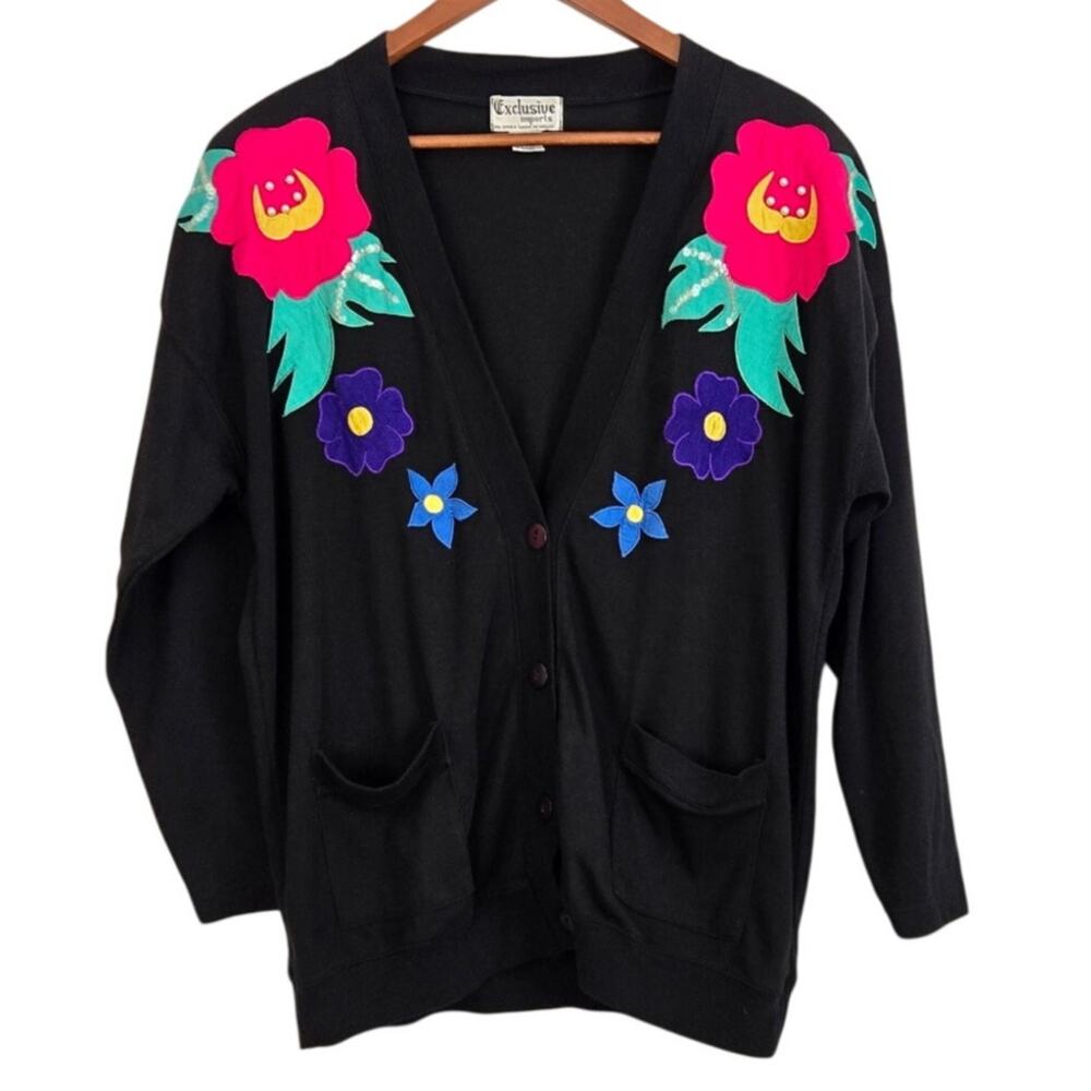 Vintage Grannycore 90s Retro Whimsical Eclectic Black Floral Applique Cardigan S